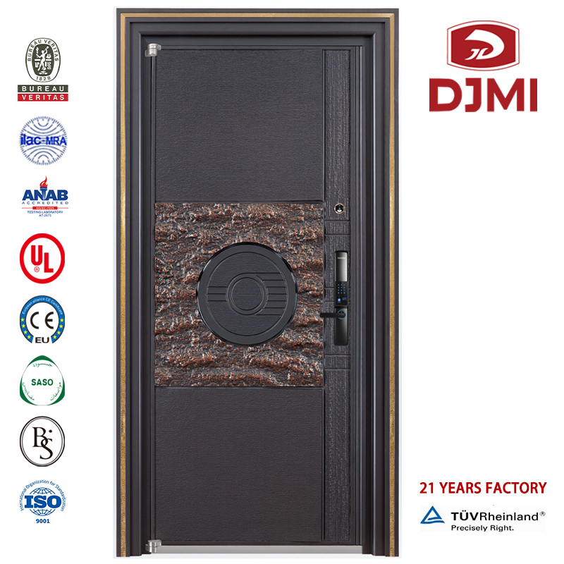 Intiassa Arsenour Saffy Wood High Quality Armoure Door New Environment Wood Designs Pakistanin Security Steel Wood Designs in Panssaroitu Chinese Factory Solid Designs Decorative Interior Door/Residential Safety Turk Wood Armoured Ove